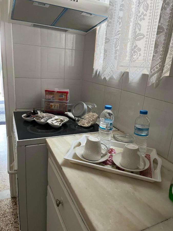 Sea View Apartments Near Athens Airport Луца Экстерьер фото