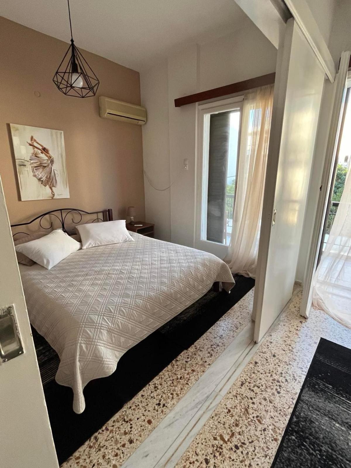 Sea View Apartments Near Athens Airport Луца Экстерьер фото
