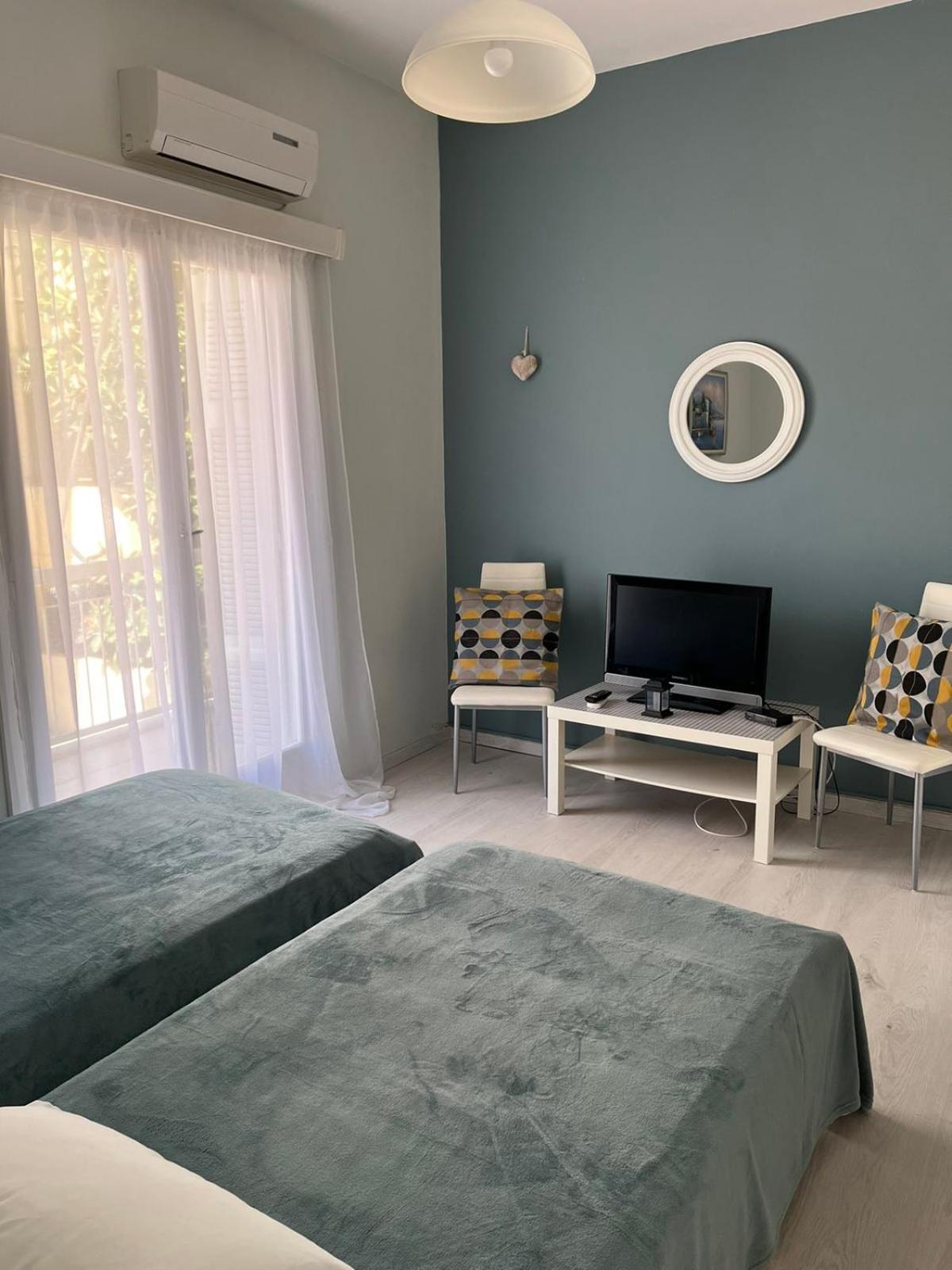 Sea View Apartments Near Athens Airport Луца Экстерьер фото