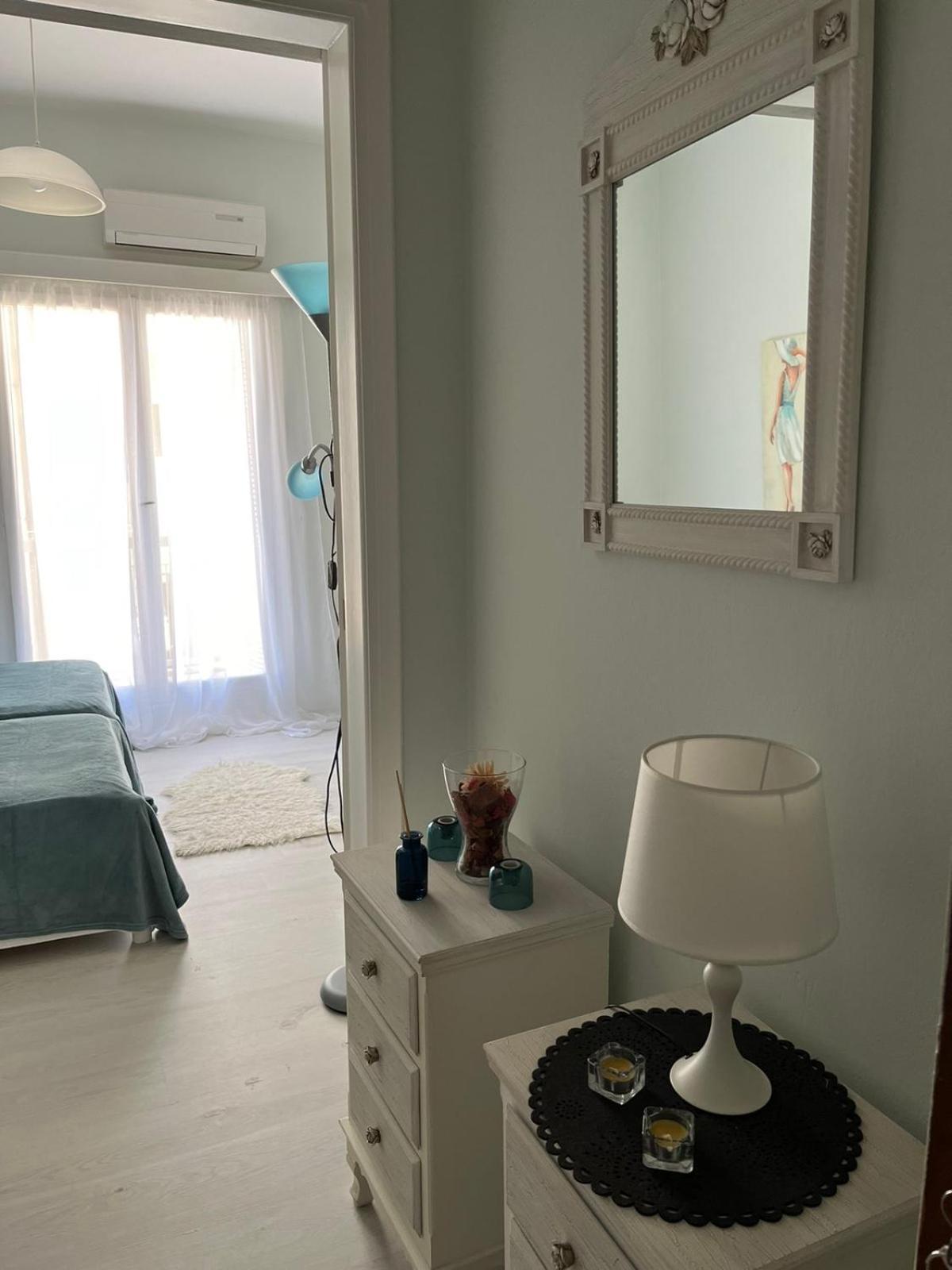 Sea View Apartments Near Athens Airport Луца Экстерьер фото